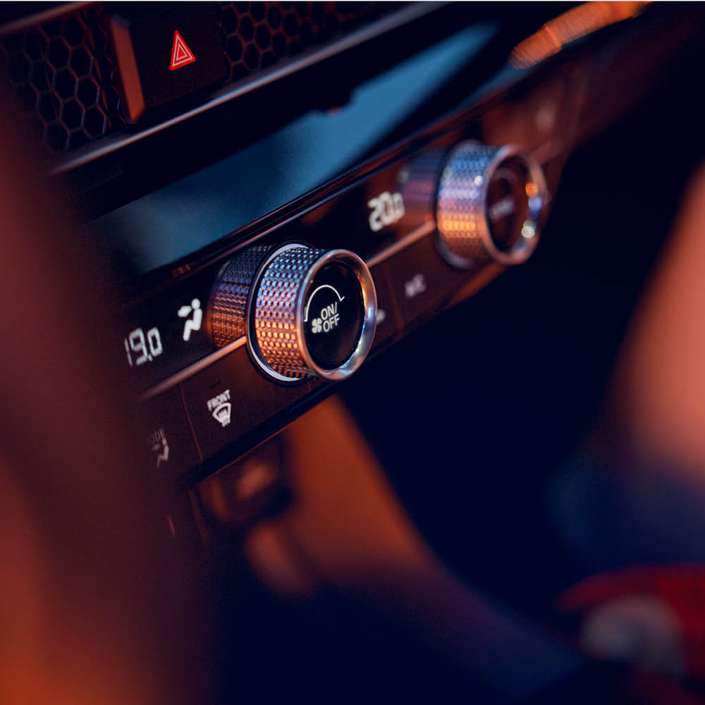 HONDA Civic e:HEV Elegance Interieur